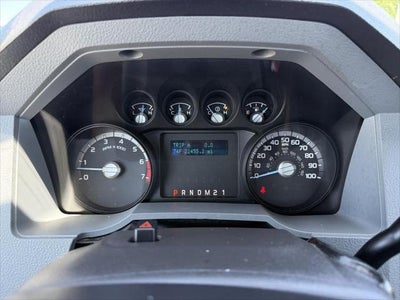 2015 Ford F-350 Chassis 2WD Reg Cab 165 WB 84 CA XL