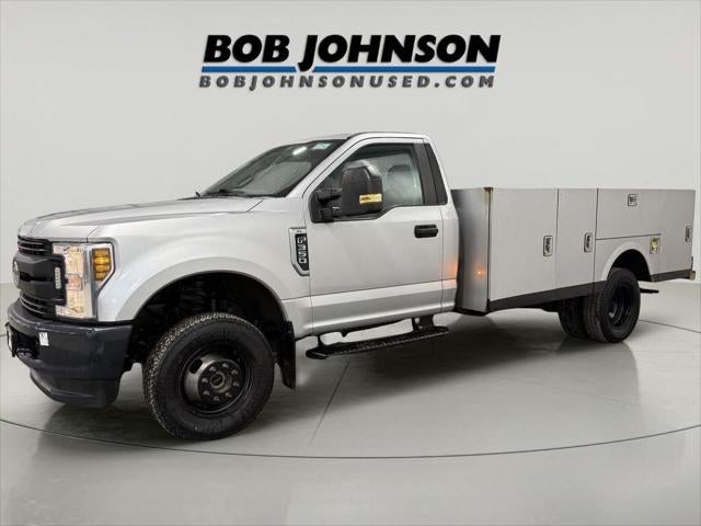 2018 Ford F-350 Chassis XL