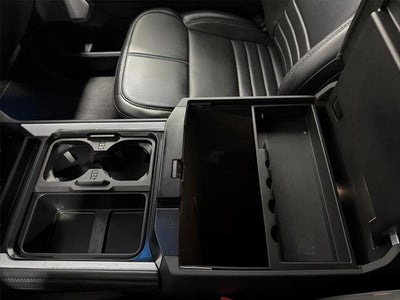 2025 Ford F-250 Platinum