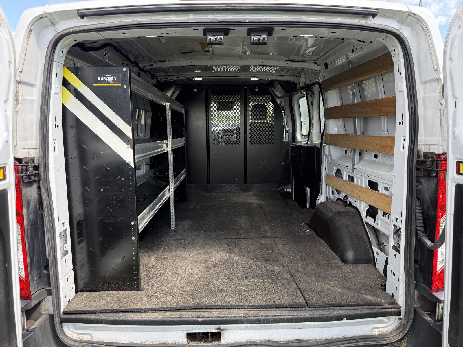 2019 Ford Transit-250 T-250 130' Low Rf 9000 GVWR Swing-Out RH Dr