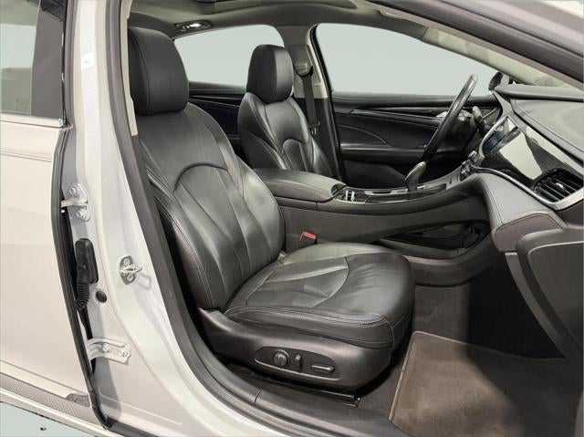 2017 Buick LaCrosse Essence
