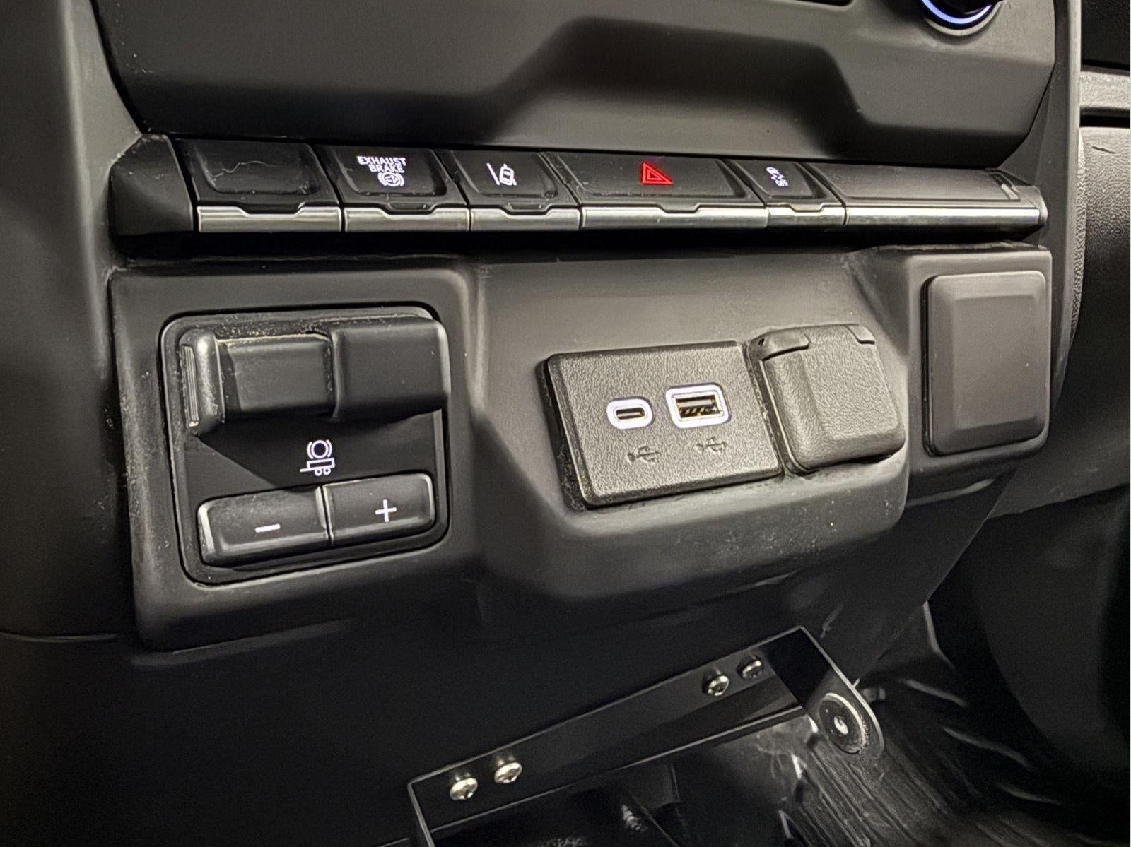 2024 Chevrolet Silverado 3500HD Chasis Work Truck