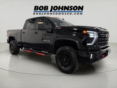 2025 Chevrolet Silverado 2500HD 4WD Crew Cab Standard Bed ZR2