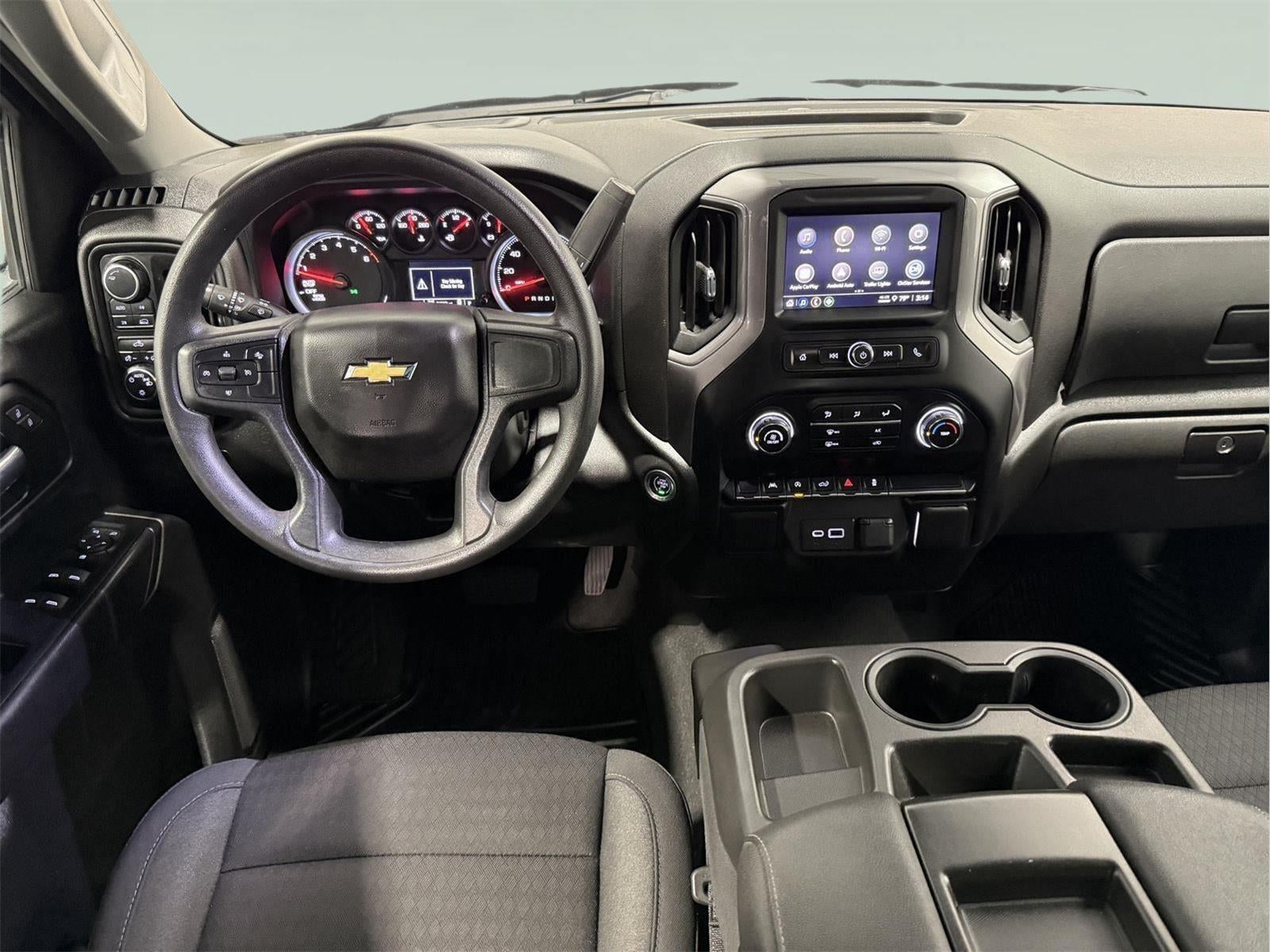 2023 Chevrolet Silverado 1500 4WD Crew Cab Short Bed Custom