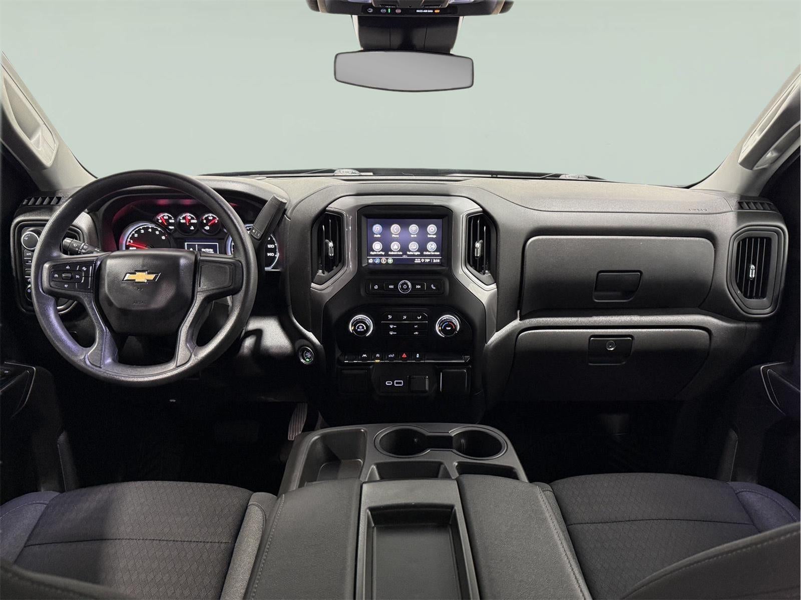 2023 Chevrolet Silverado 1500 4WD Crew Cab Short Bed Custom