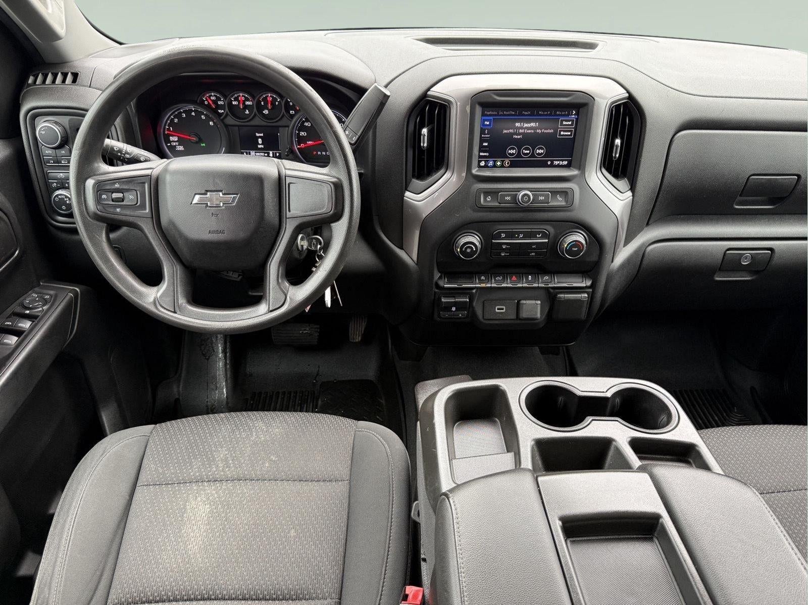 2020 Chevrolet Silverado 1500 4WD Crew Cab Short Bed Custom