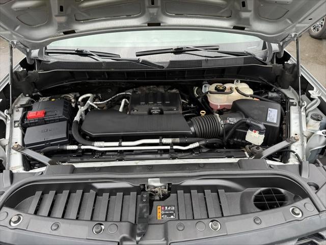 2020 Chevrolet Silverado 1500 4WD Crew Cab Short Bed Custom