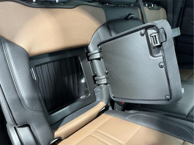 2023 Chevrolet Silverado 1500 4WD Crew Cab Standard Bed High Country