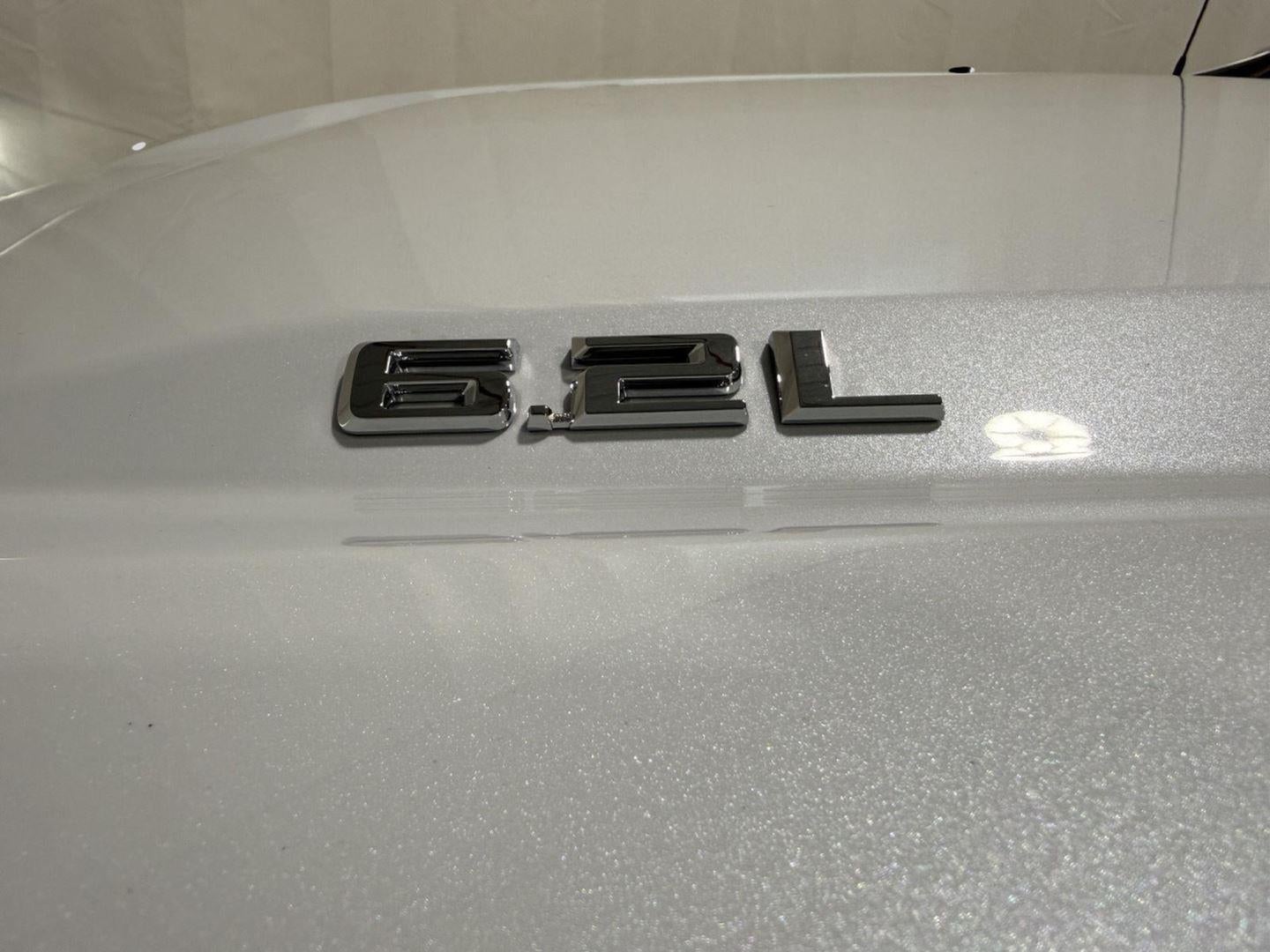 2026 Chevrolet Silverado 1500 4WD Crew Cab Short Bed High Country