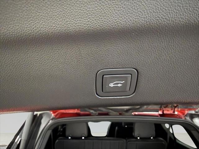 2024 GMC Yukon XL 4WD SLT