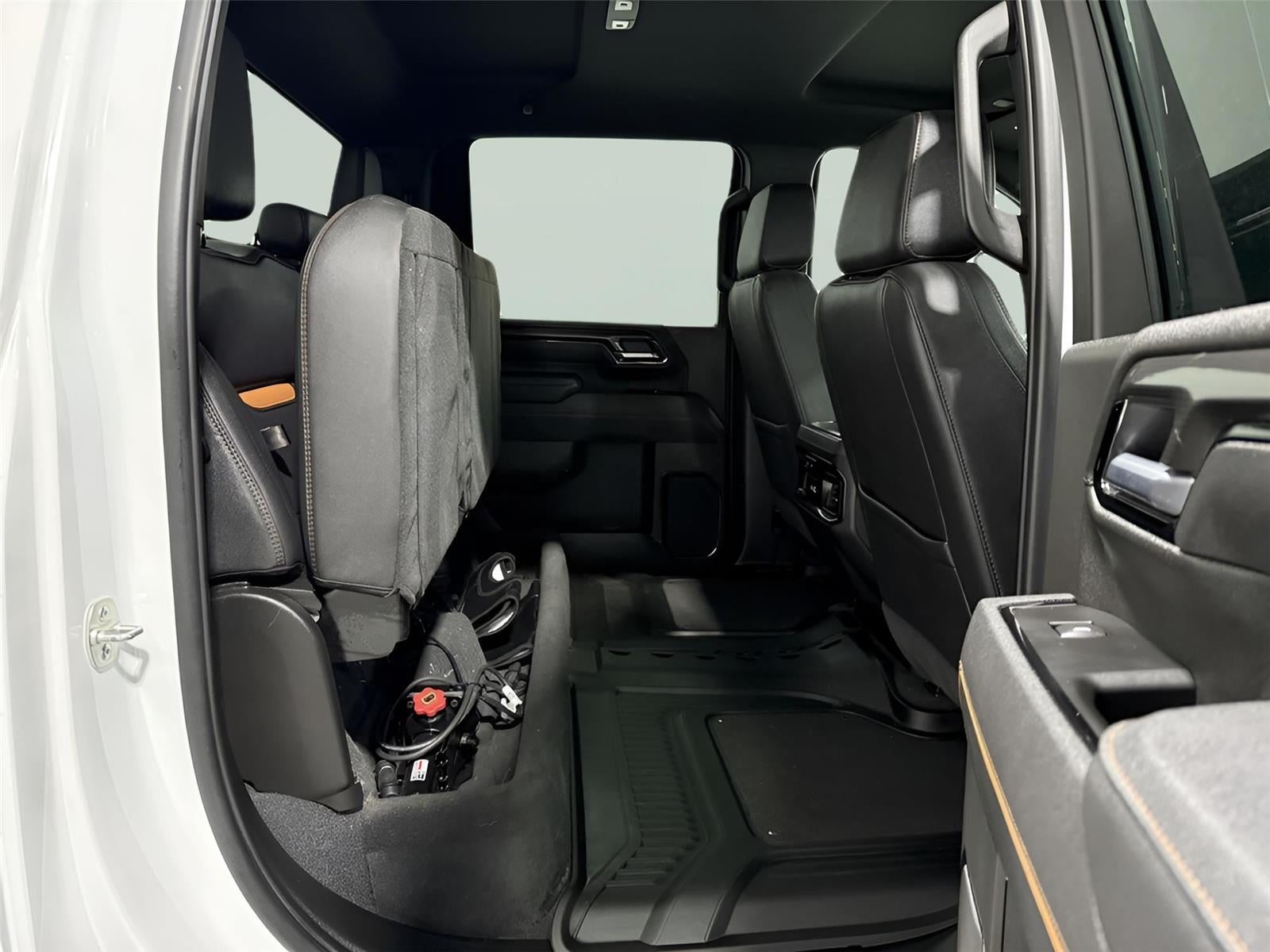 2025 GMC Sierra 2500HD 4WD Crew Cab Standard Bed AT4