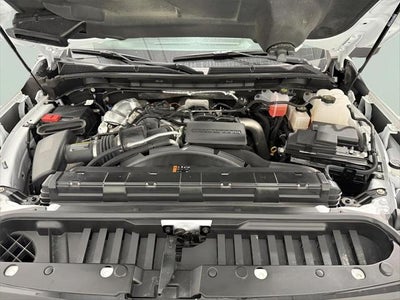 2025 GMC Sierra 2500HD 4WD Crew Cab Standard Bed AT4