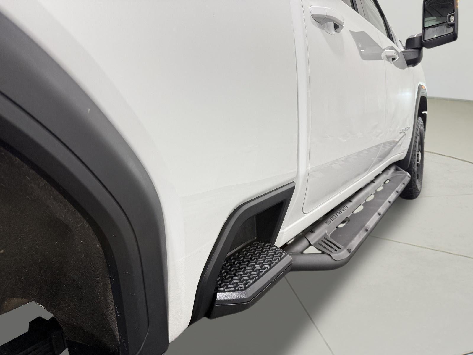 2024 GMC Sierra 2500HD 4WD Crew Cab Standard Bed AT4