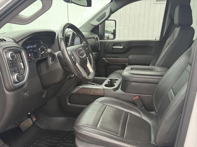 2022 GMC Sierra 2500HD 4WD Crew Cab Standard Bed Denali