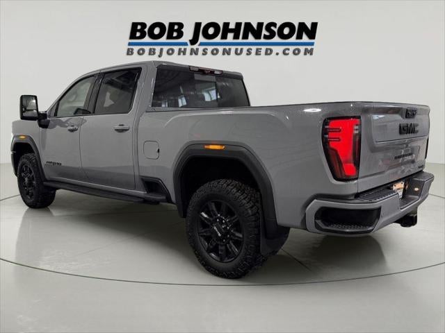 2024 GMC Sierra 3500HD 4WD Crew Cab Standard Bed AT4