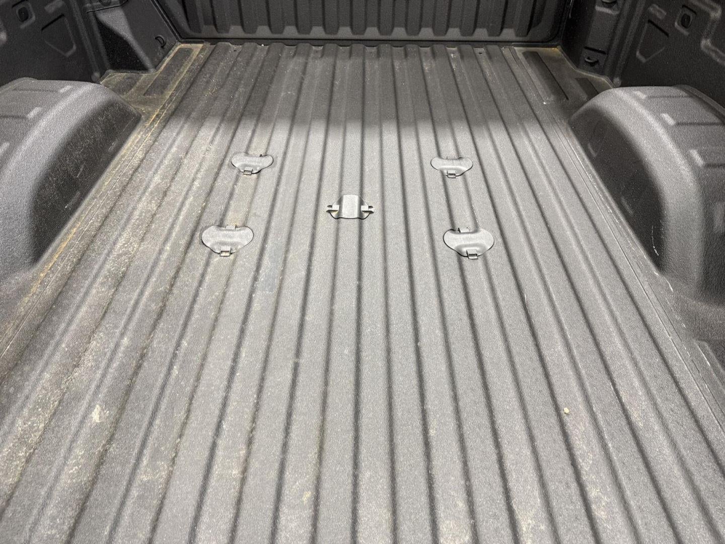 2025 GMC Sierra 2500HD 4WD Crew Cab Standard Bed SLT