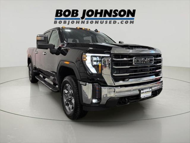 2025 GMC Sierra 2500HD 4WD Crew Cab Standard Bed SLT