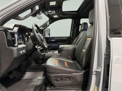 2025 GMC Sierra 2500HD AT4