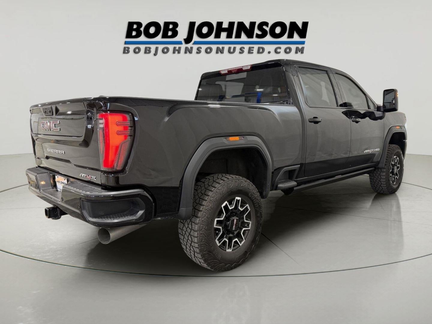 2025 GMC Sierra 2500HD Crew Cab, Standard Bed, AT4X, 4WD