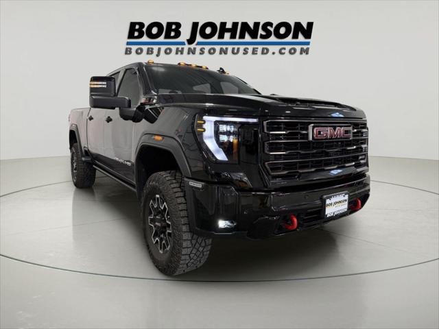 2025 GMC Sierra 2500HD Crew Cab, Standard Bed, AT4X, 4WD