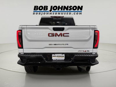 2025 GMC Sierra 2500HD Crew Cab, Standard Bed, AT4X, 4WD