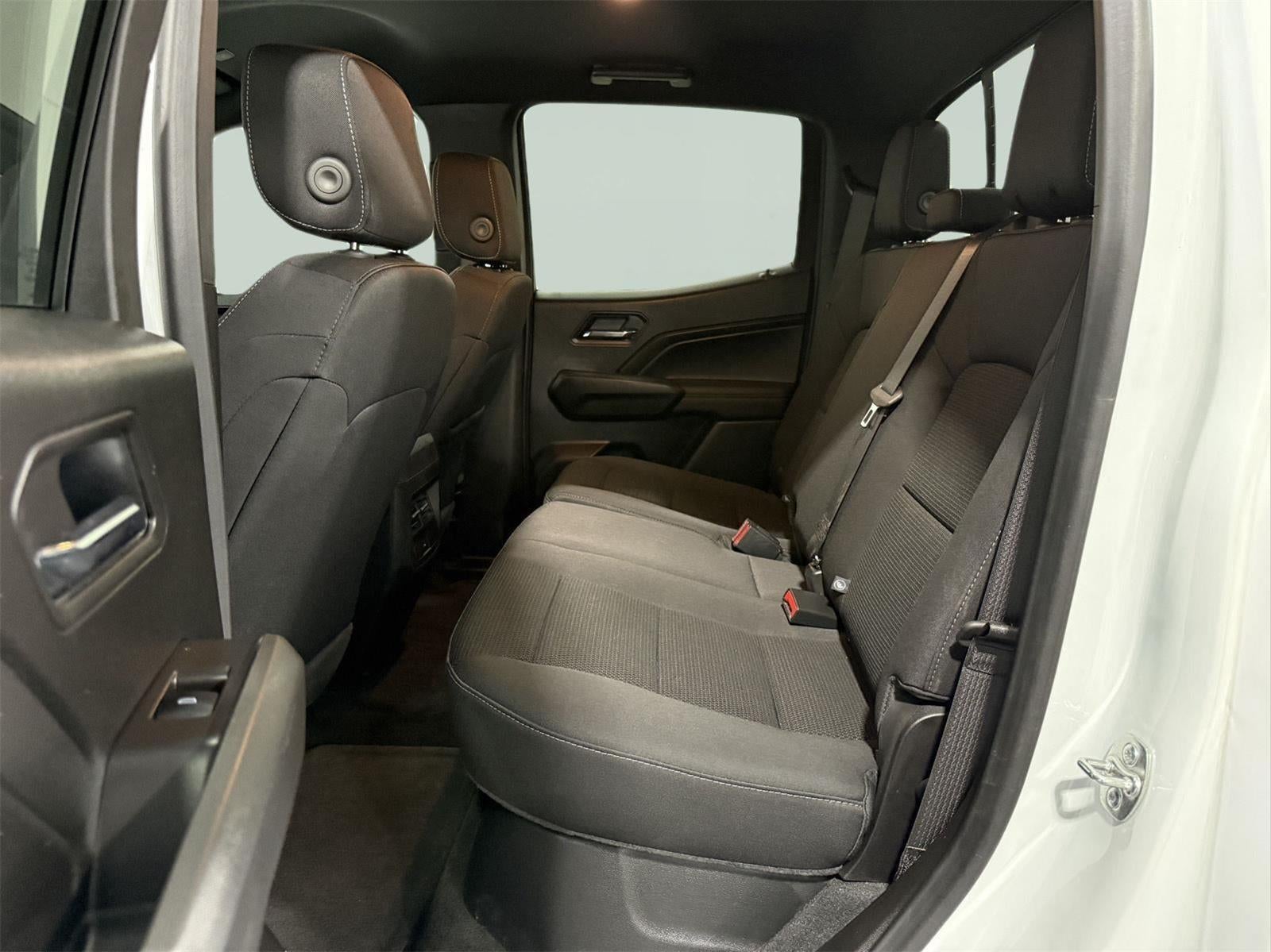 2025 GMC Canyon Elevation 4WD