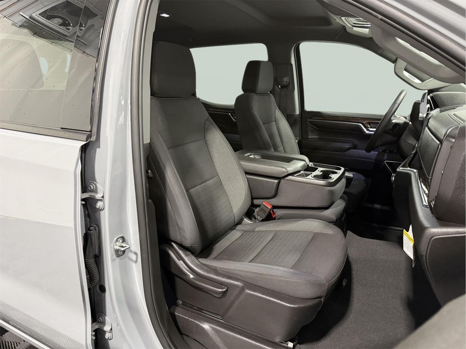 2024 GMC Sierra 1500 4WD Crew Cab Short Box Elevation with 3VL