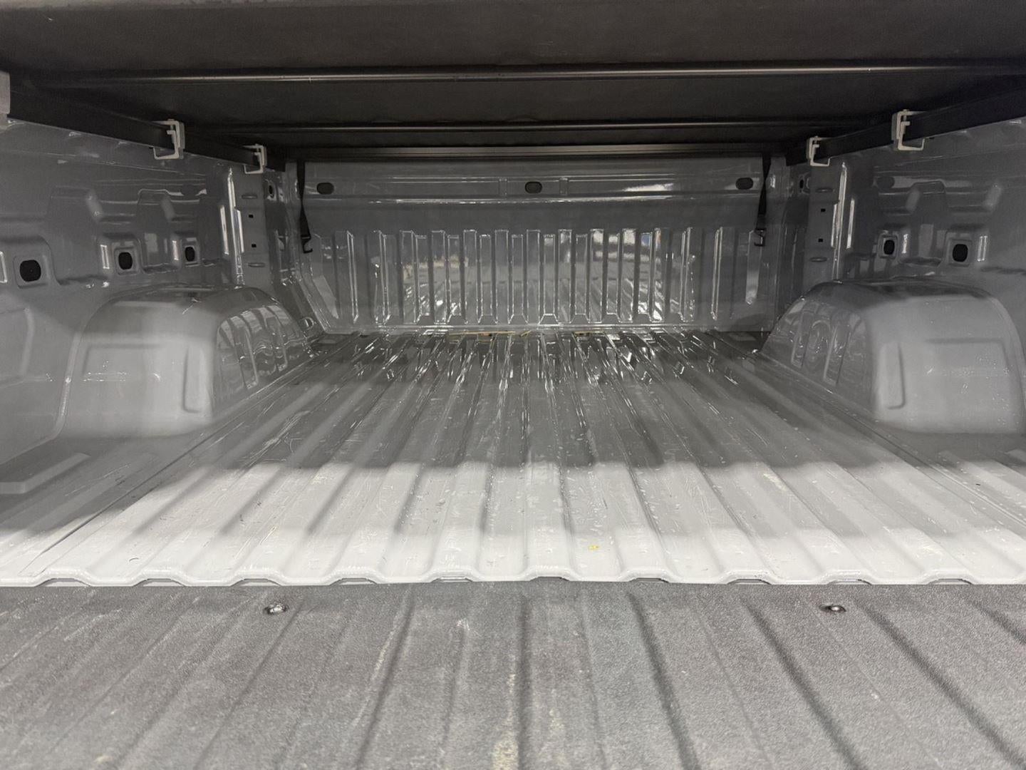 2024 GMC Sierra 1500 4WD Crew Cab Short Box Elevation with 3VL