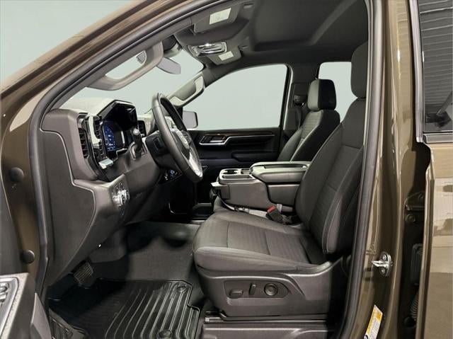 2023 GMC Sierra 1500 4WD Crew Cab Short Box Elevation with 3VL