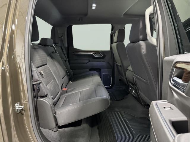 2023 GMC Sierra 1500 4WD Crew Cab Short Box Elevation with 3VL