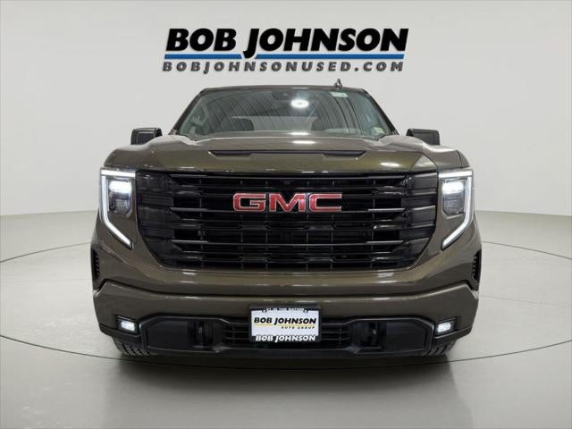 2023 GMC Sierra 1500 4WD Crew Cab Short Box Elevation with 3VL