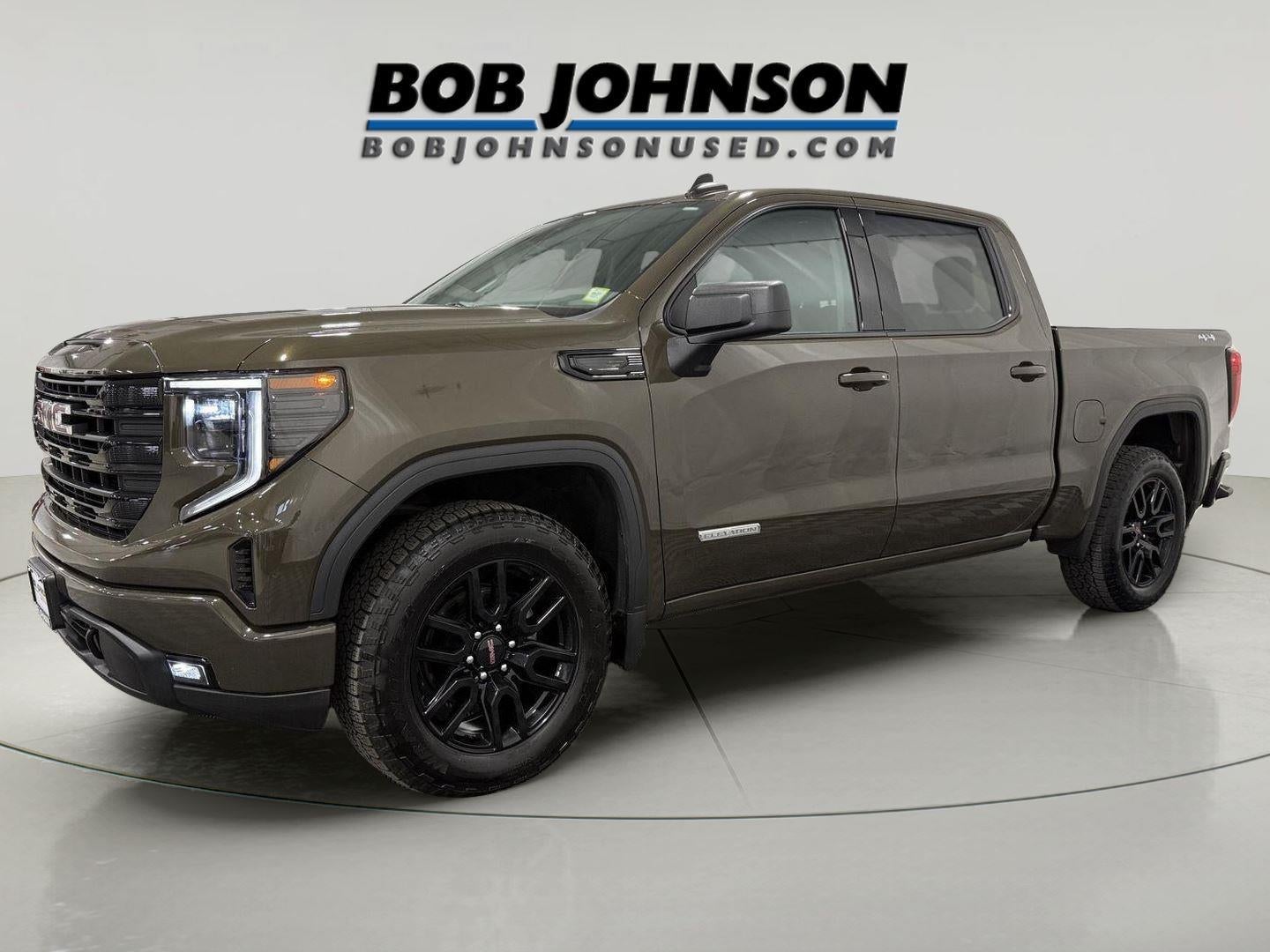2024 GMC Sierra 1500 4WD Crew Cab Short Box Elevation with 3VL