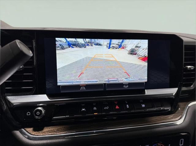 2024 GMC Sierra 1500 4WD Crew Cab Short Box Elevation with 3VL