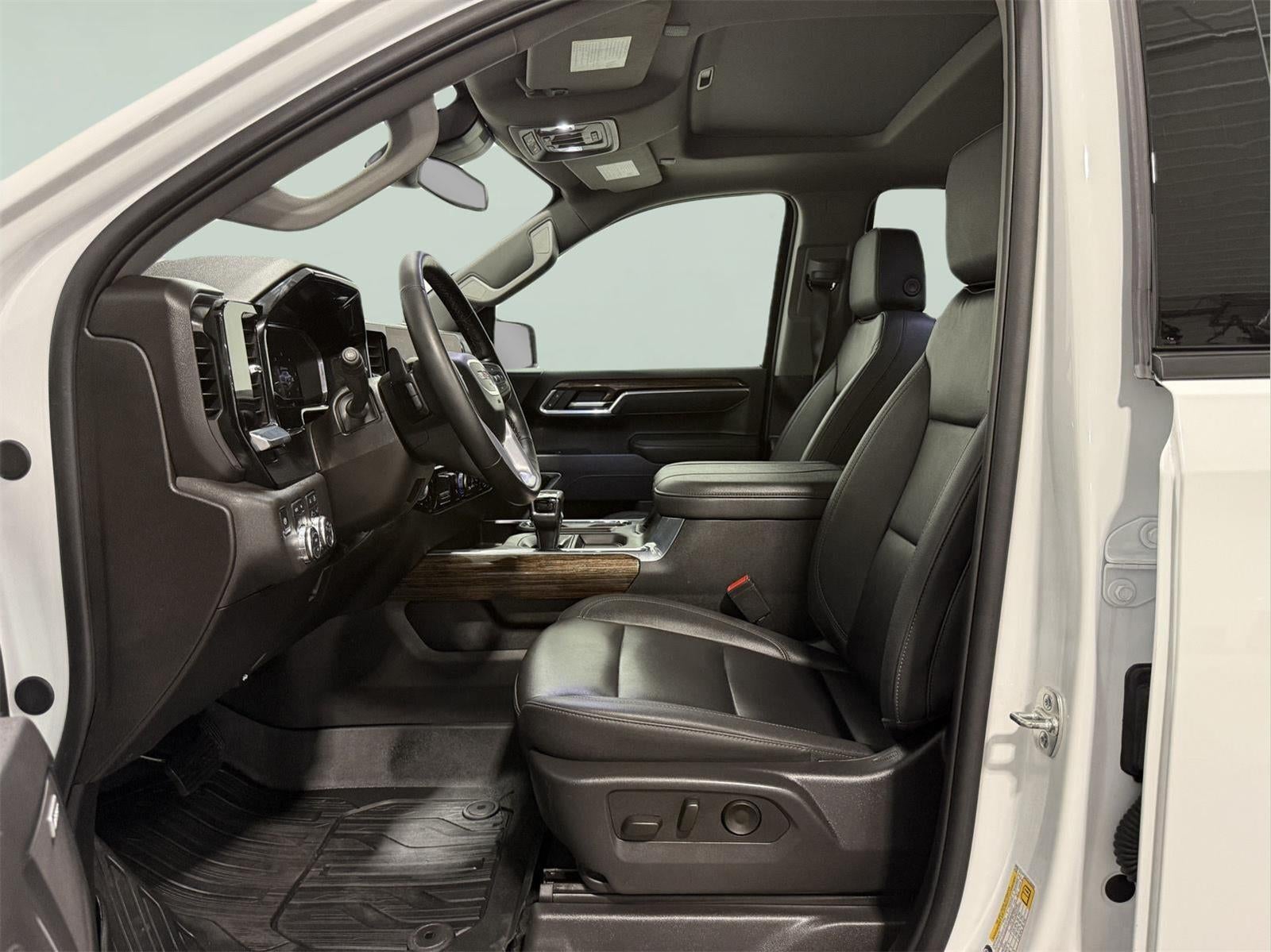2025 GMC Sierra 1500 Crew Cab, Standard Bed, Elevation, 4WD