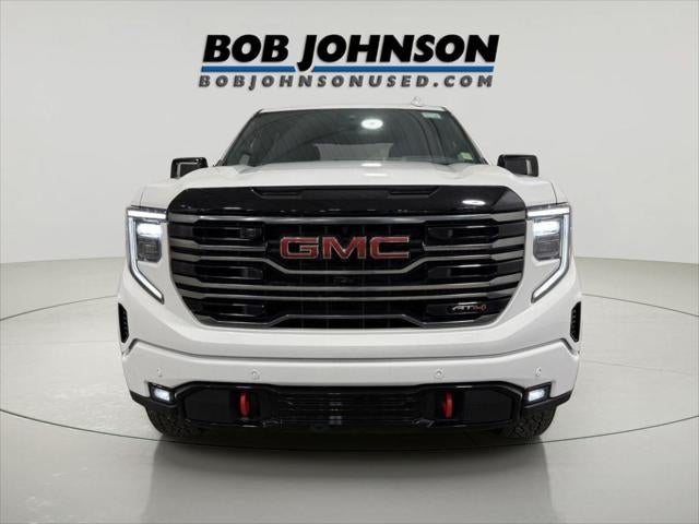 2025 GMC Sierra 1500 4WD Crew Cab Short Box AT4