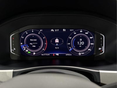 2022 Volkswagen Atlas Cross Sport 3.6L V6 SEL Premium R-Line