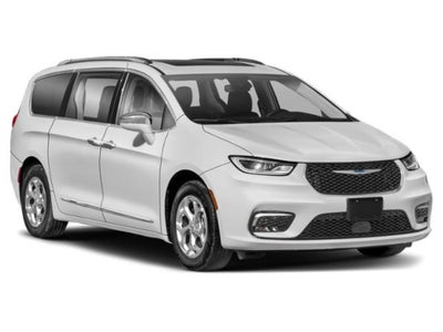 2023 Chrysler Pacifica Hybrid Pinnacle
