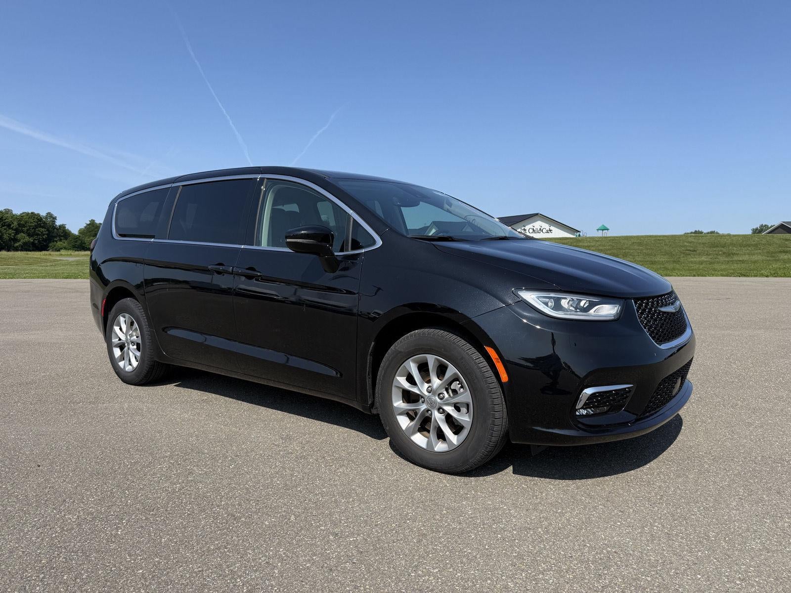 2024 Chrysler Pacifica Touring L AWD