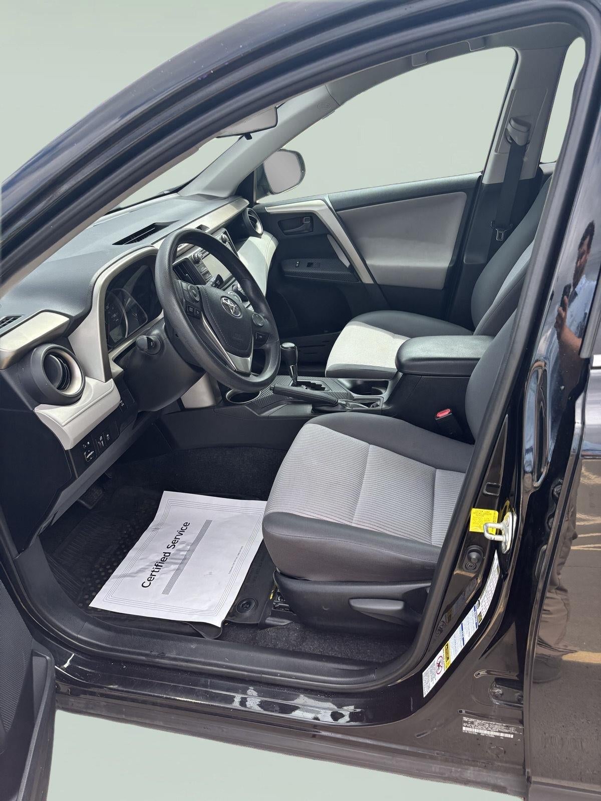 2014 Toyota RAV4 LE
