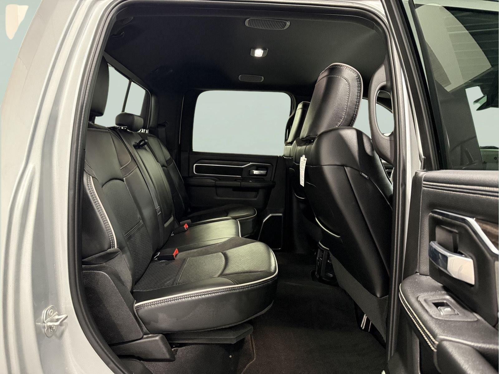 2026 RAM 2500 Laramie Crew Cab 4x4 6'4' Box