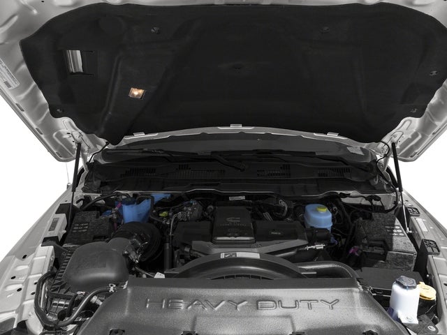 2017 RAM 3500 Laramie Crew Cab 4x4 8' Box