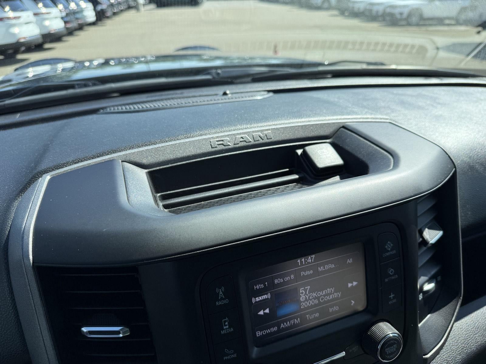 2021 RAM 2500 Tradesman Crew Cab 4x4 6'4' Box