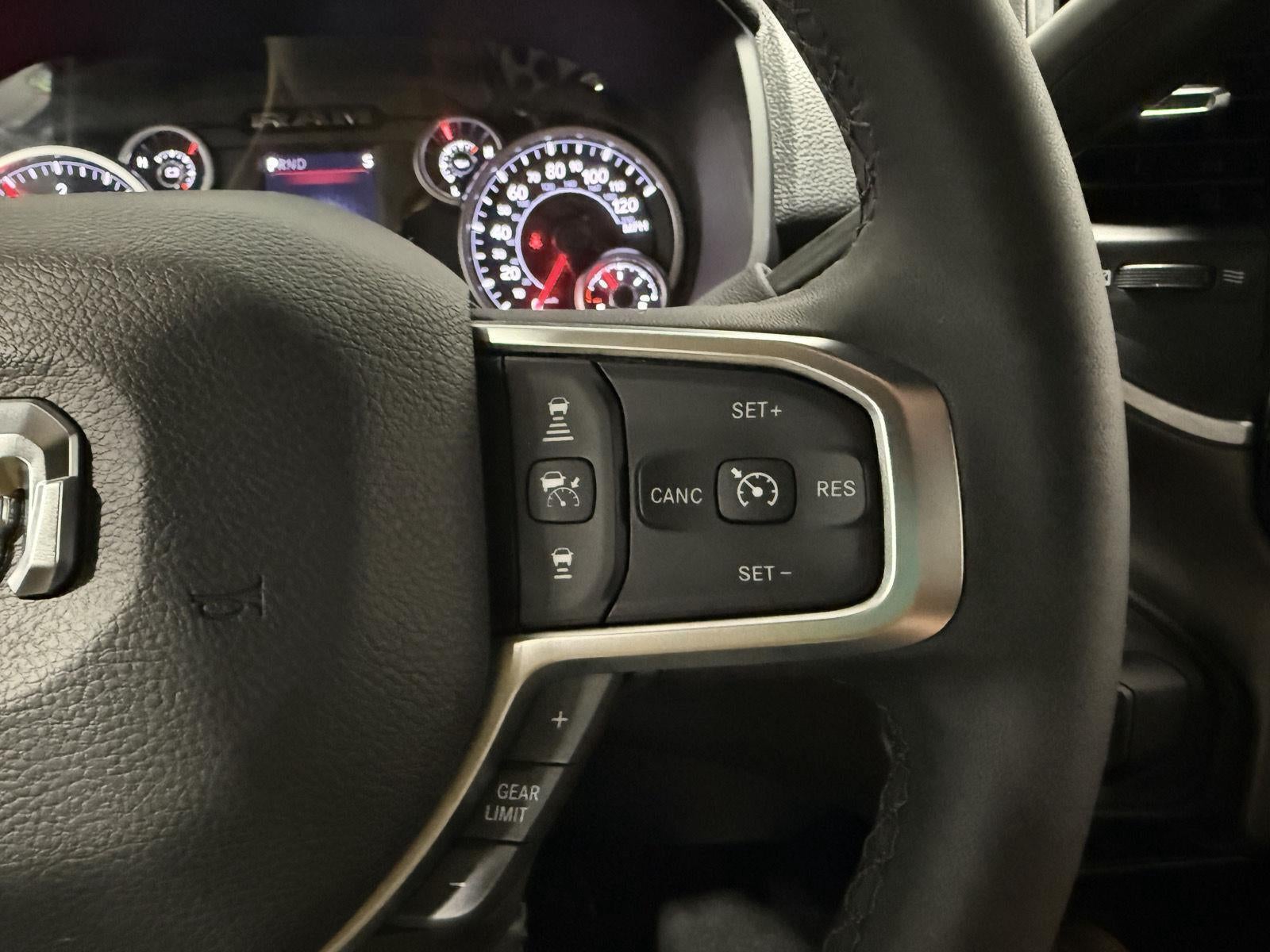 2026 RAM 2500 Big Horn Crew Cab 4x4 6'4' Box