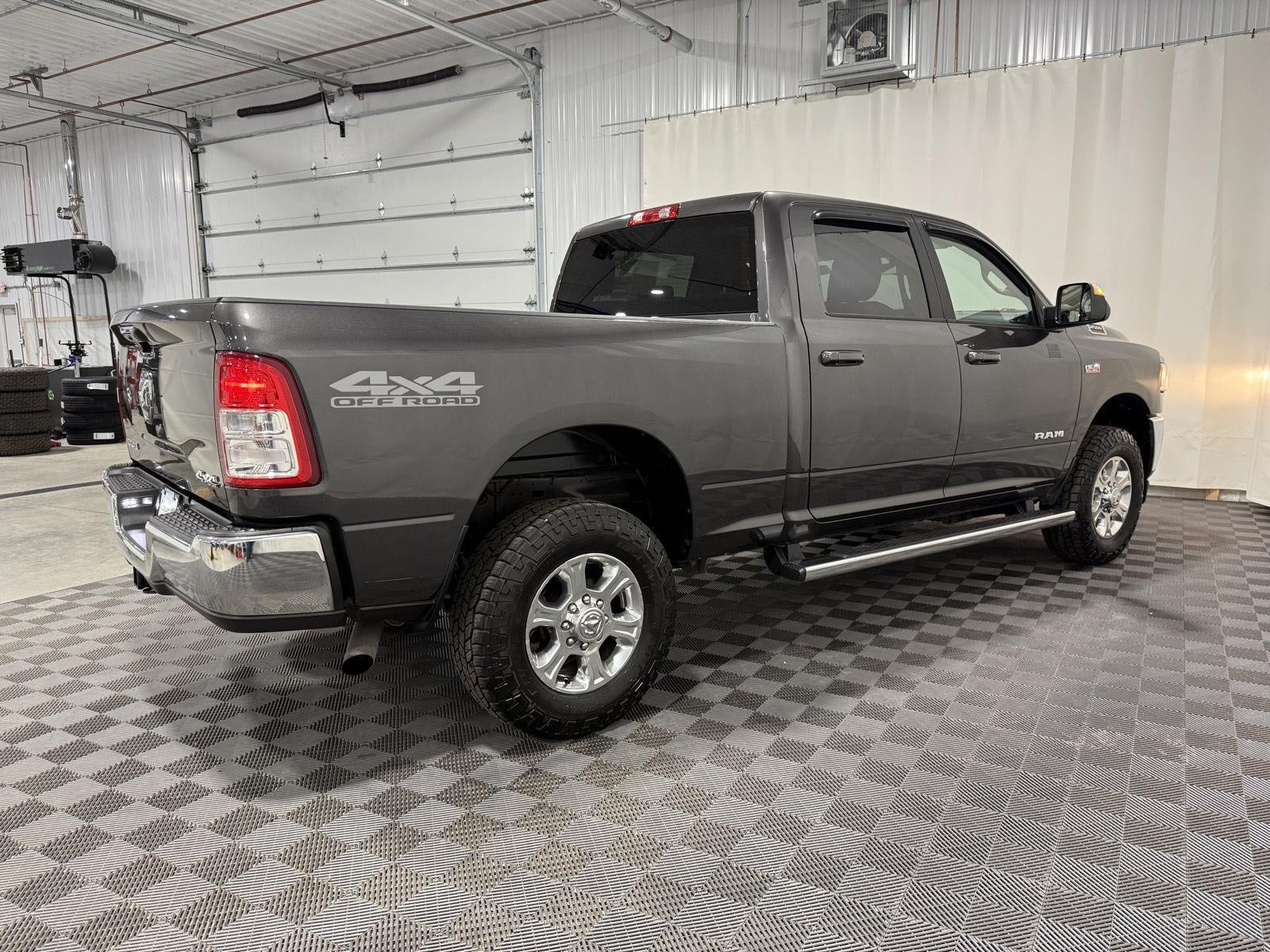 2020 RAM 2500 Big Horn Crew Cab 4x4 6'4' Box