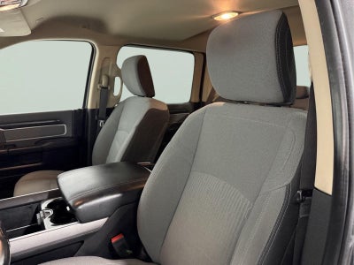 2020 RAM 2500 Big Horn Crew Cab 4x4 6'4' Box