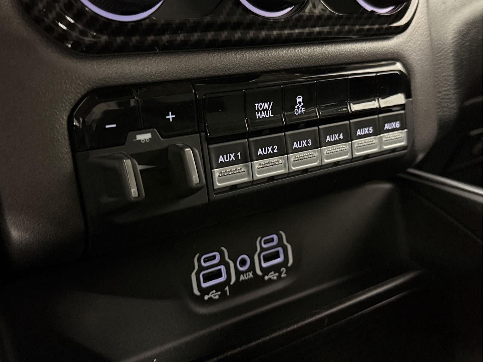 2020 RAM 2500 Big Horn Crew Cab 4x4 6'4' Box