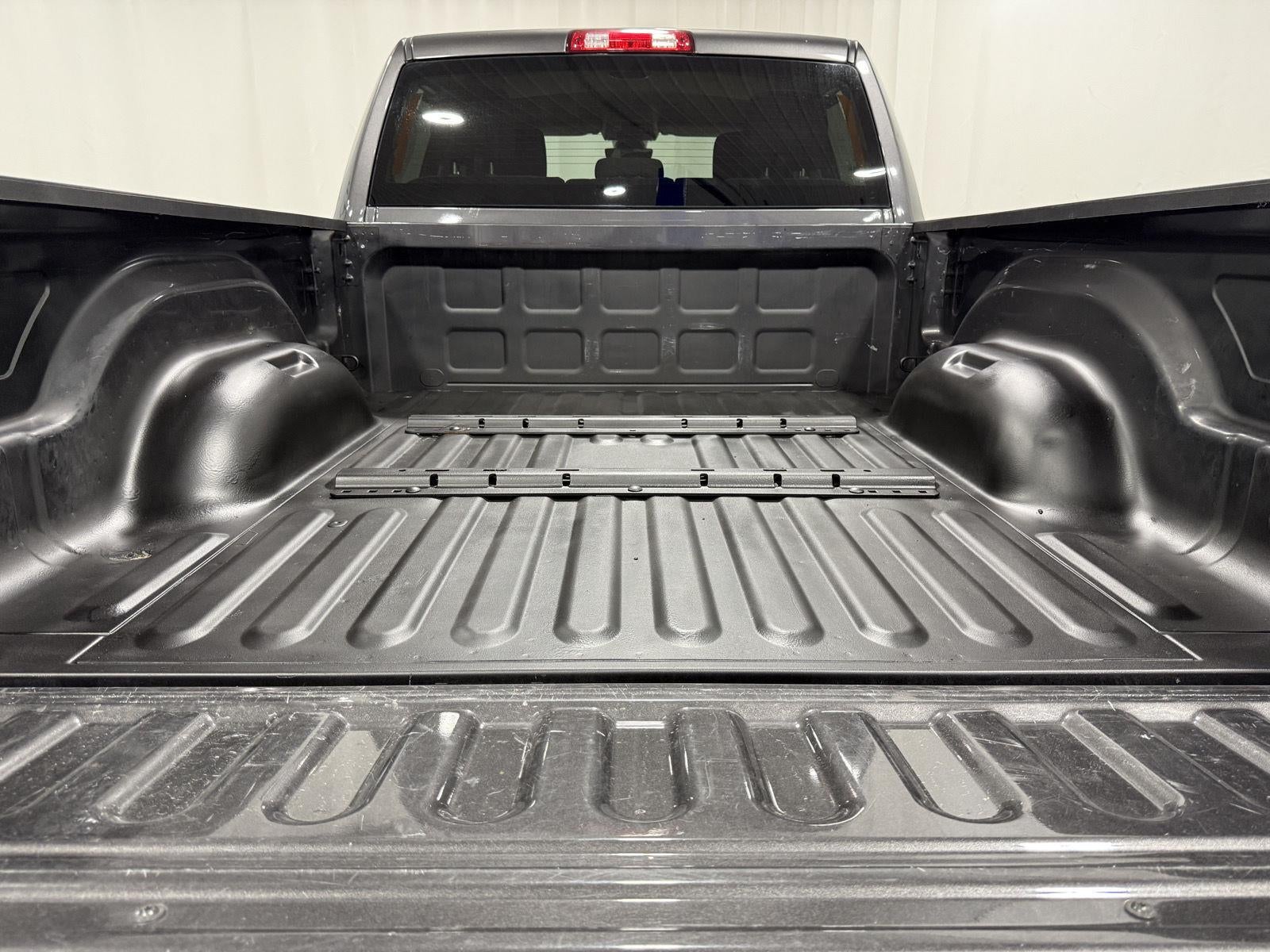 2020 RAM 2500 Big Horn Crew Cab 4x4 6'4' Box