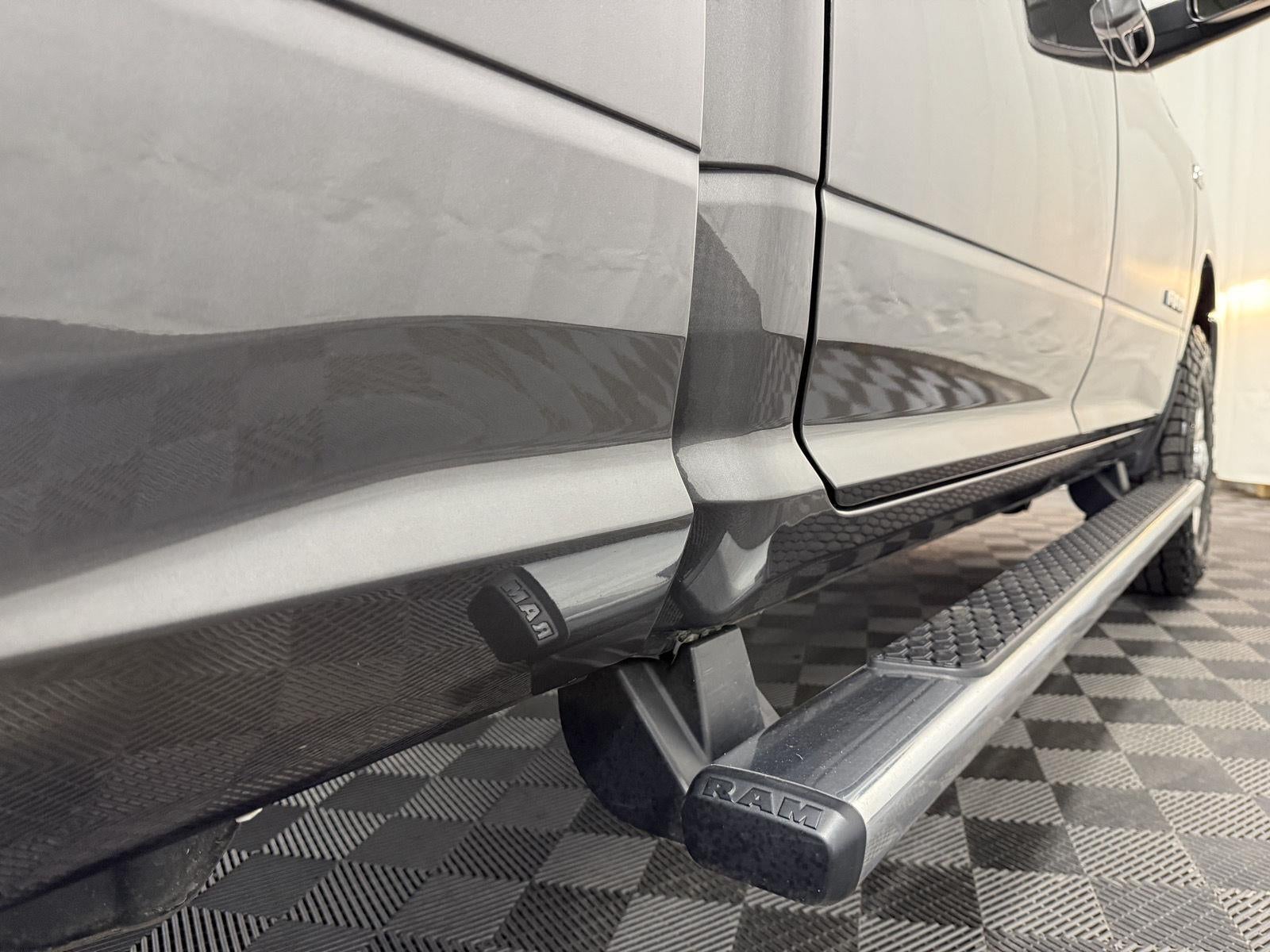 2020 RAM 2500 Big Horn Crew Cab 4x4 6'4' Box