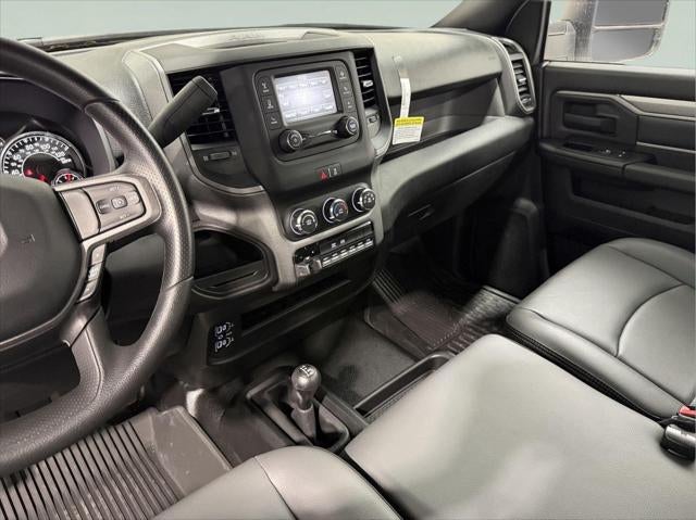 2024 RAM 5500 Chassis Tradesman/SLT
