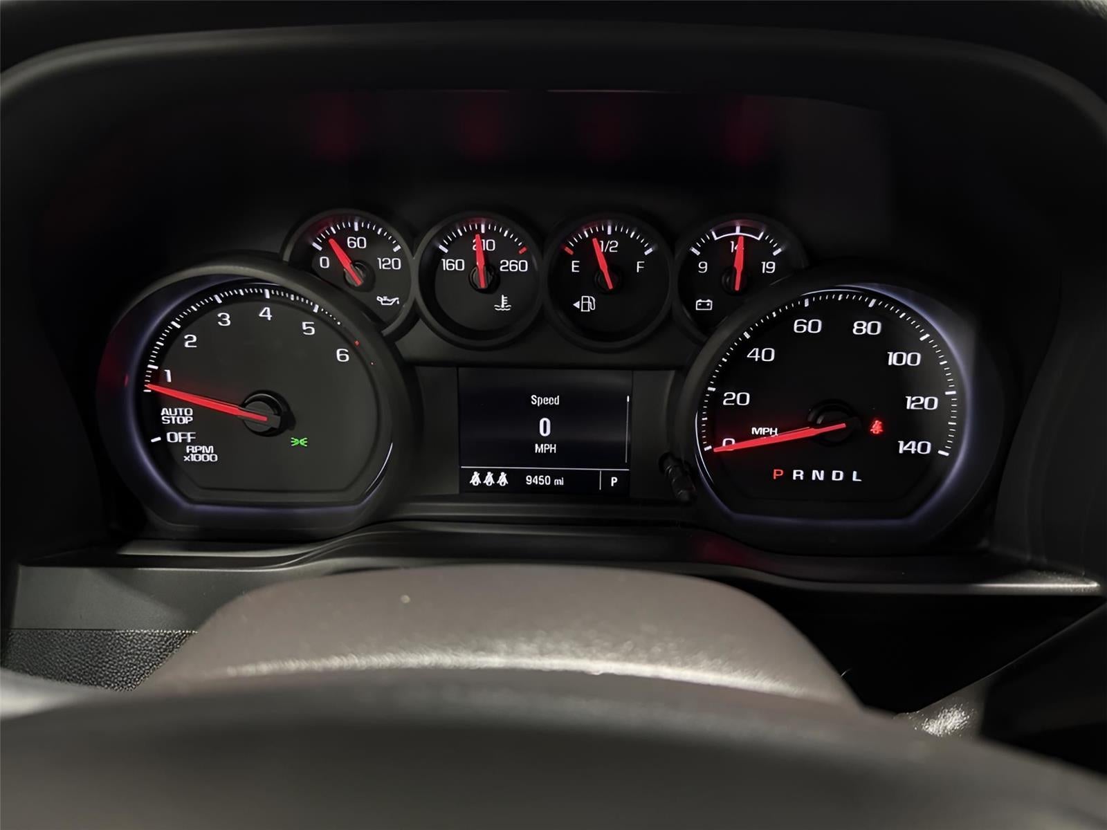 2024 Chevrolet Silverado 1500 4WD Crew Cab Short Bed Custom